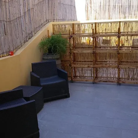 Lägenhet Domus Alba Con Giardino Esclusivo